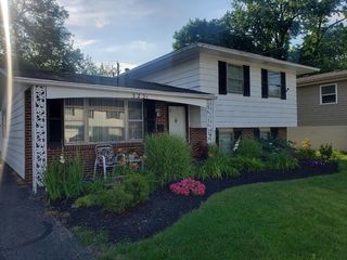 Foreclosed Home - 3231 BLUEFIELD DR, 43207