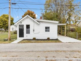 Foreclosed Home - 135 BENFIELD AVE, 43207
