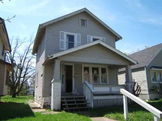 Foreclosed Home - 935 E 15TH AVE, 43211