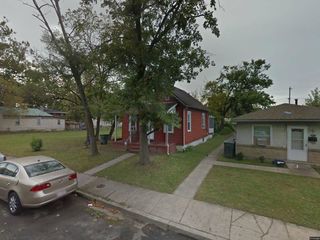 Foreclosed Home - 2877 E 9TH AVE, 43219