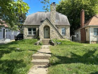 Foreclosed Home - 498 WHITETHORNE AVE, 43223