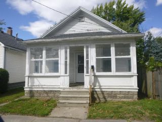 Foreclosed Home - 1111 Peck St, 43608