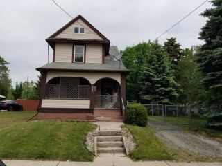 Foreclosed Home - 2442 Broadway St, 43609