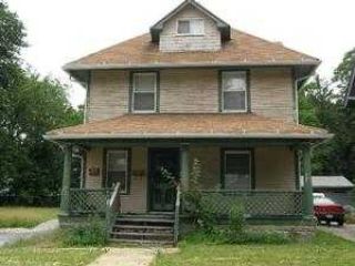 Foreclosed Home - 2542 MAPLEWOOD AVE, 43610