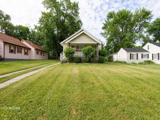 Foreclosed Home - 5327 Rondeau St, 43615
