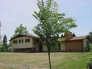Foreclosed Home - 1000 FAIRMONT AVE, 43701