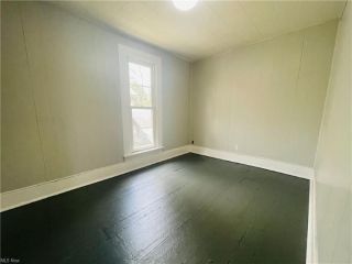 Foreclosed Home - 1029 EASTMAN ST, 43701