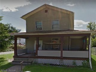 Foreclosed Home - 1330 RIDGE AVE, 43701