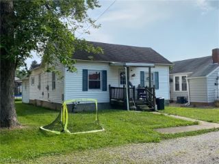 Foreclosed Home - 422 KINZEL AVE, 43701