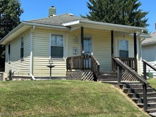 Foreclosed Home - 95 S PEMBROKE AVE, 43701