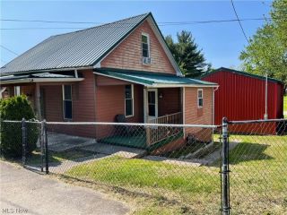 Foreclosed Home - 212 W MARKET ST, 43718