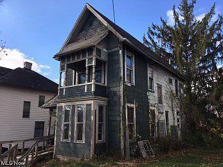 Foreclosed Home - 202 S 9TH ST, 43725