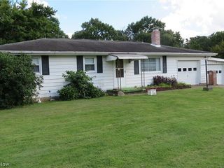 Foreclosed Home - 7400 ADAMSVILLE RD, 43802