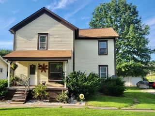 Foreclosed Home - 102 E MAPLE ST SW, 43840