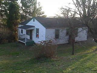 Foreclosed Home - 1545 RUTH ST, 43920