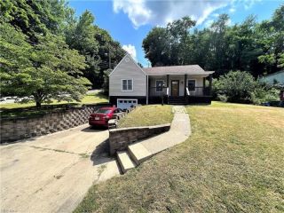 Foreclosed Home - 1068 JENNINGS AVE, 43920