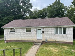 Foreclosed Home - 135 SYCAMORE ST, 43938