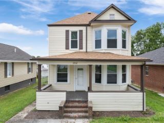 Foreclosed Home - 352 W 40TH ST, 43947