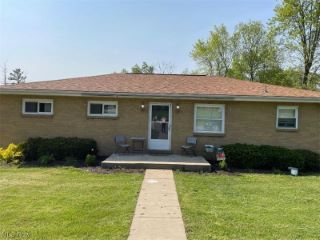 Foreclosed Home - List 100675124