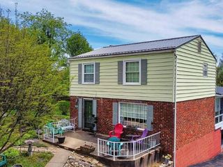 Foreclosed Home - List 100765001