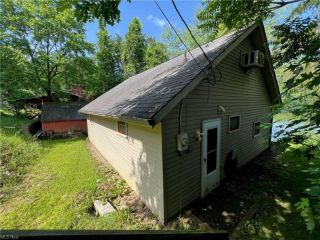 Foreclosed Home - 84940 BEAVER BAY RD, 43988