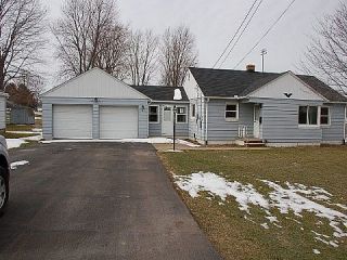 Foreclosed Home - 110 N LAKE ST, 44001