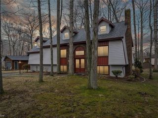 Foreclosed Home - 105 NORTHWOOD HOLLOW CT, 44001
