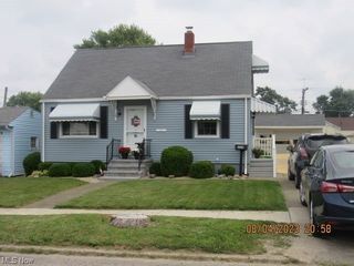 Foreclosed Home - 3104 BLAIR AVE, 44004