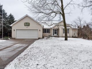Foreclosed Home - 38570 DETROIT RD, 44011