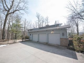 Foreclosed Home - 15175 HERITAGE LN, 44022