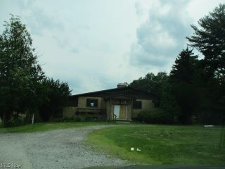 Foreclosed Home - 1548 BELL RD, 44022