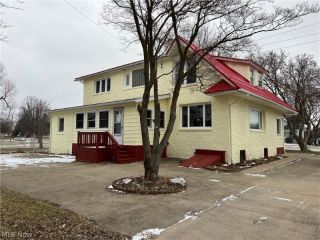Foreclosed Home - 1170 LAKE RD, 44030