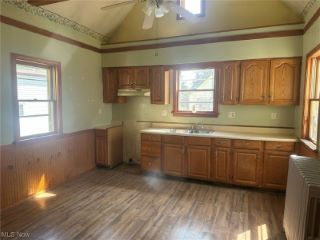 Foreclosed Home - 514 CHADMAN ST, 44030