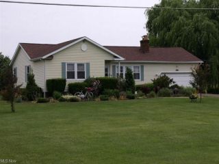 Foreclosed Home - 1830 STATE ROUTE 193, 44032