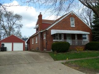 Foreclosed Home - 923 WALNUT ST, 44035