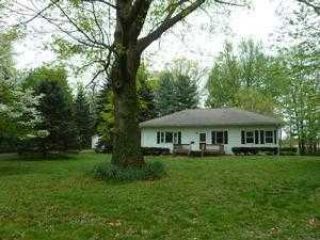 Foreclosed Home - 42070 HICKORY LN, 44035