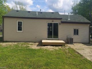 Foreclosed Home - 324 PARMELY AVE, 44035
