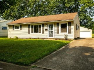 Foreclosed Home - 610 PENFIELD AVE, 44035