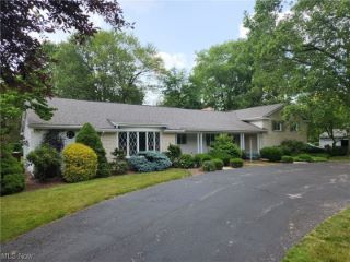 Foreclosed Home - 6671 GATES MILLS BLVD, 44040