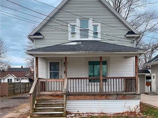Foreclosed Home - 38 SWAN ST, 44041