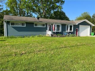 Foreclosed Home - 986 STATE ROUTE 307 W, 44047