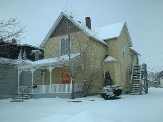 Foreclosed Home - 213 W 12TH ST, 44052