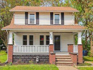 Foreclosed Home - 2114 ELYRIA AVE, 44052