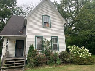 Foreclosed Home - 2248 OAKDALE AVE, 44052