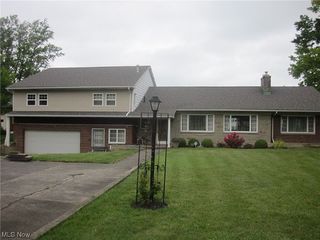 Foreclosed Home - 3180 W ERIE AVE, 44053