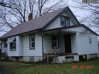 Foreclosed Home - 3134 E RIVER RD, 44054
