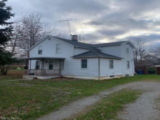 Foreclosed Home - 2600 OAKDALE AVE, 44055