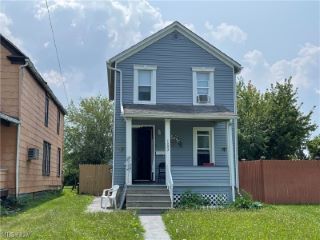 Foreclosed Home - 1682 E 33RD ST, 44055