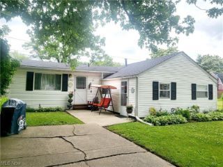 Foreclosed Home - 2042 GARFIELD AVE, 44055