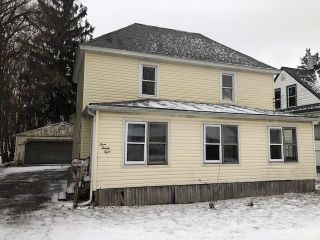 Foreclosed Home - 328 N Lake St, 44057